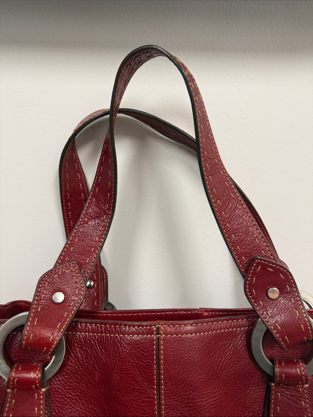 Fossil- Women's Red Leather Shoulder Tote Bag - Picture 11 of 12